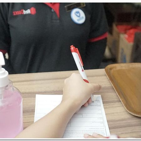 Reddoorz Plus Near Stie Ykpn 2 Maguwo Ngoại thất bức ảnh